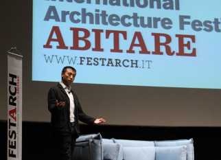 Li Hu lectures at Festarch